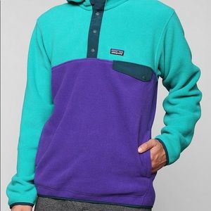 Patagonia half snap pullover with hood and pockets